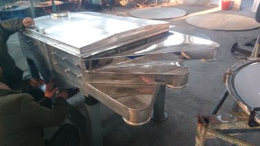 Good Quality  1-5  layers Linear China grain separator machine linear vibrating screen for sieving various grains